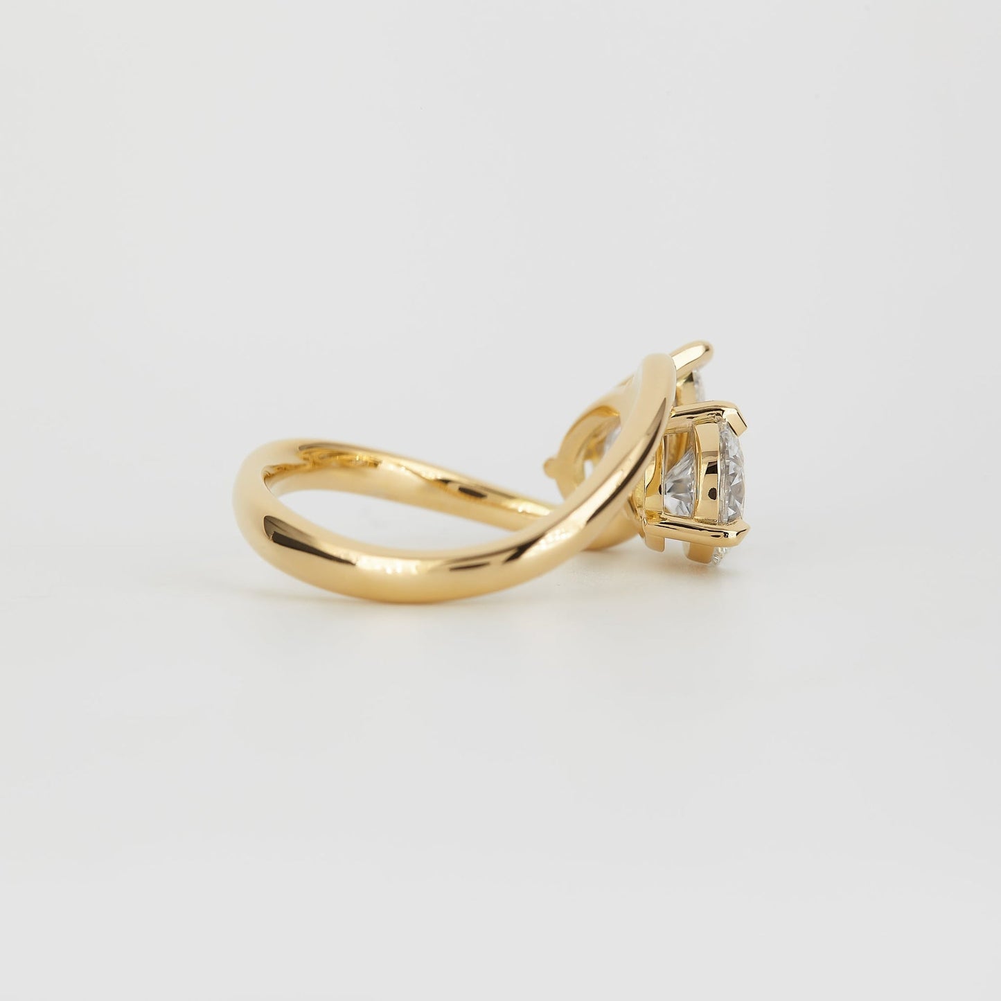 Pear & Round Lab Diamond Toi et Moi Bypass Ring