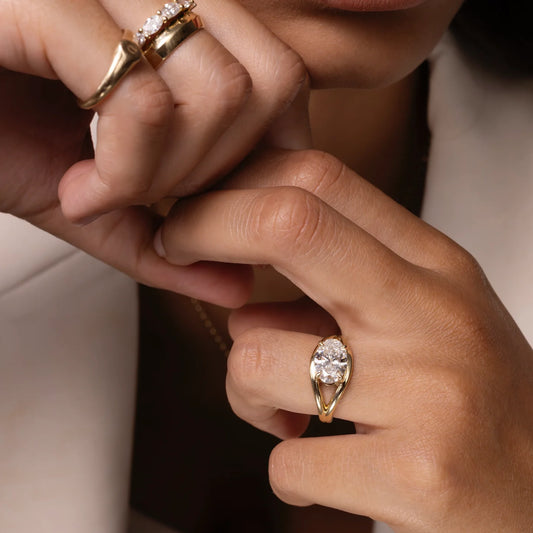Oval Cut Lab-Grown Diamond Four-Prong Solitaire Engagement Ring with Split Shank