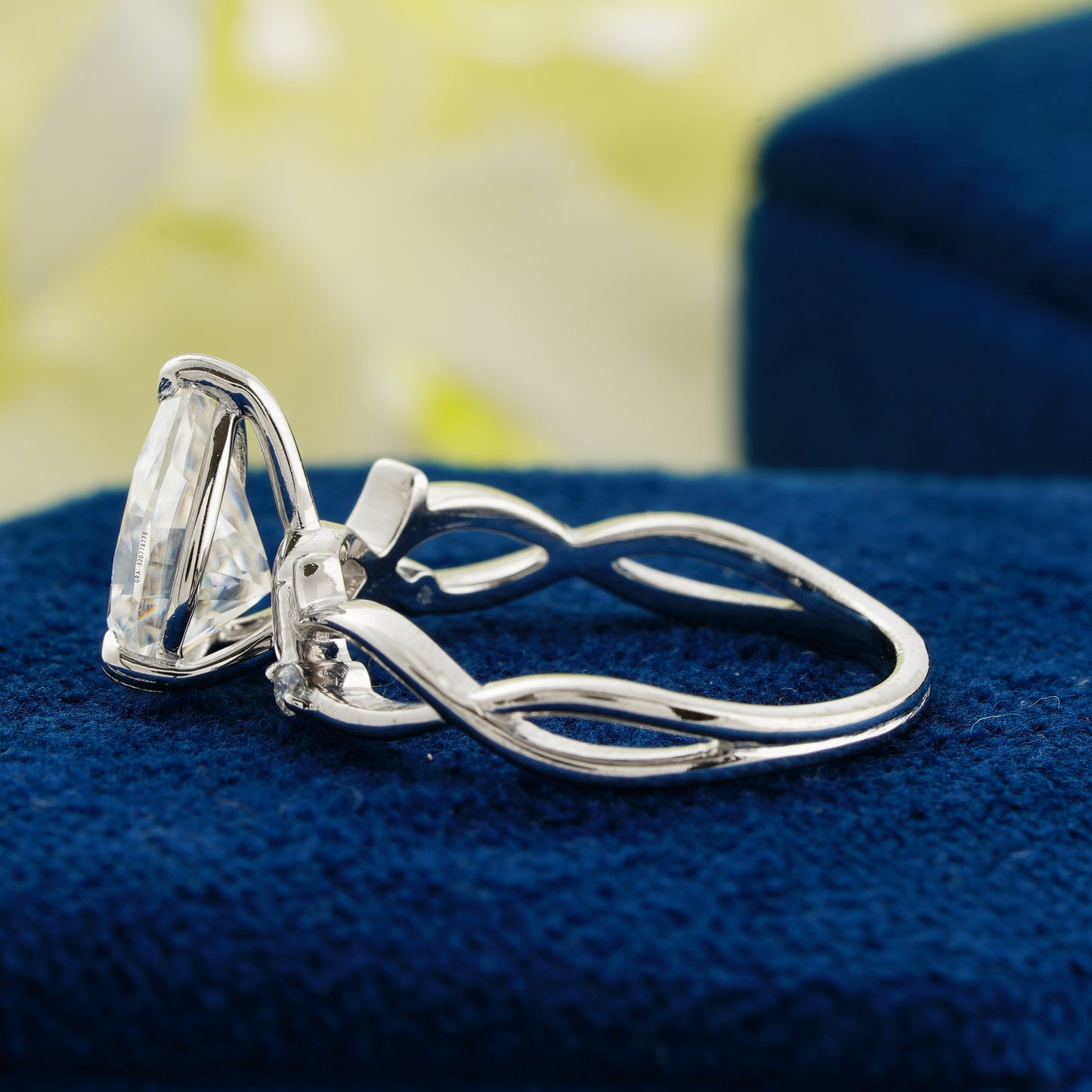 Elegant 1.93 CT Pear Cut Diamond Ring with Twisted Band | Teardrop Engagement Ring