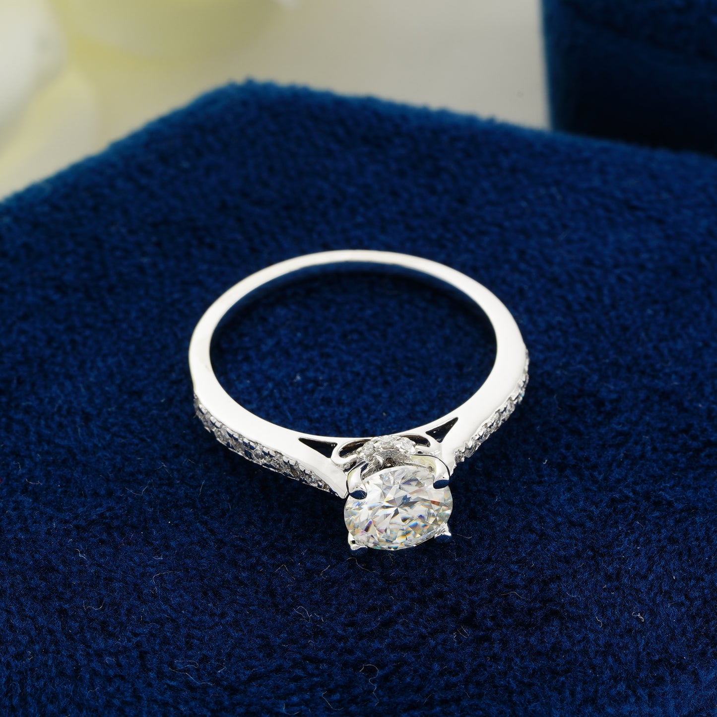 1.00 CT Round Cut Lab Grown Diamond Engagement Ring | Classic Solitaire Pavé Band Ring