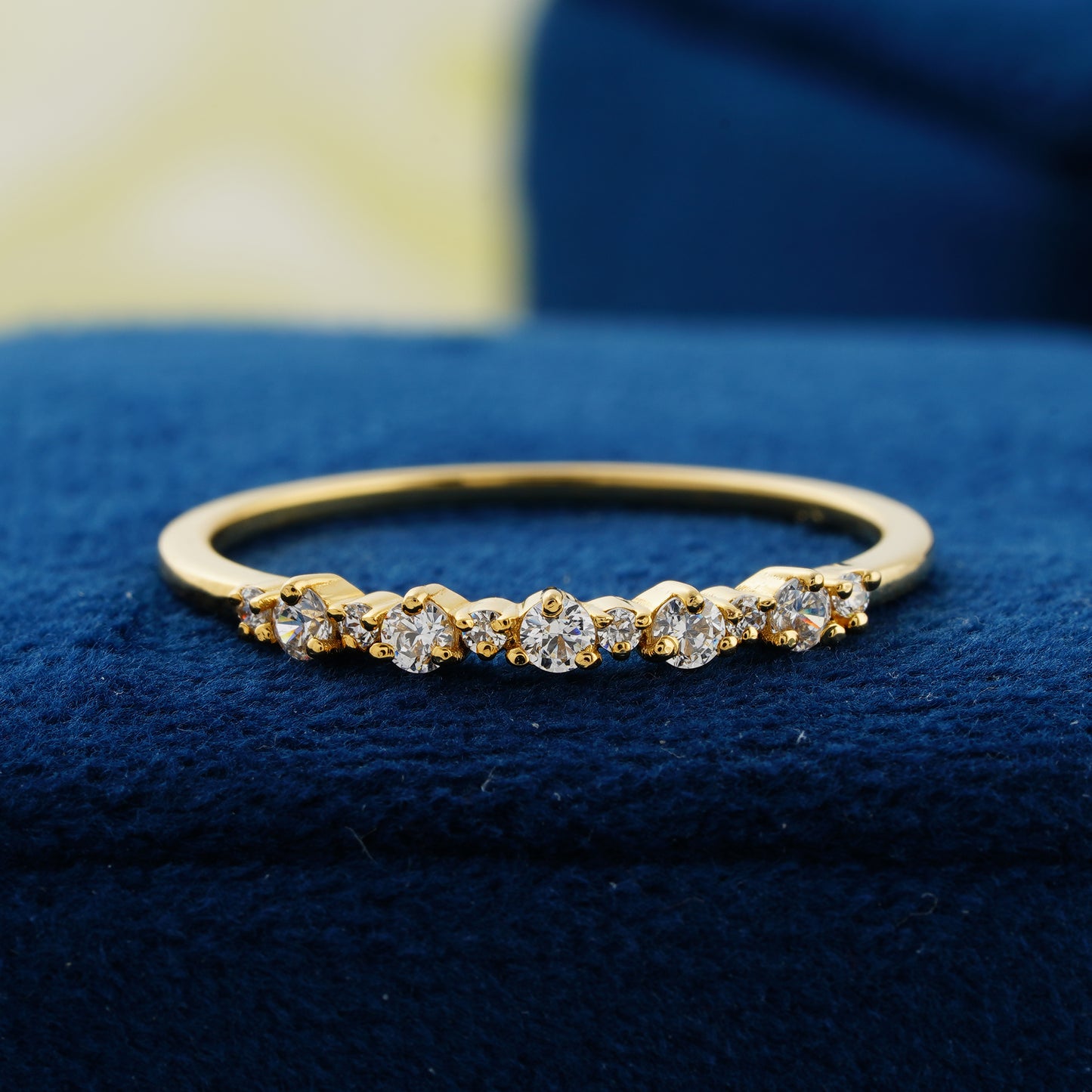 Luna Grace Graduated Lab Grown Diamond Wedding Band