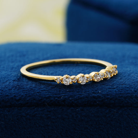 Luna Grace Graduated Lab Grown Diamond Wedding Band