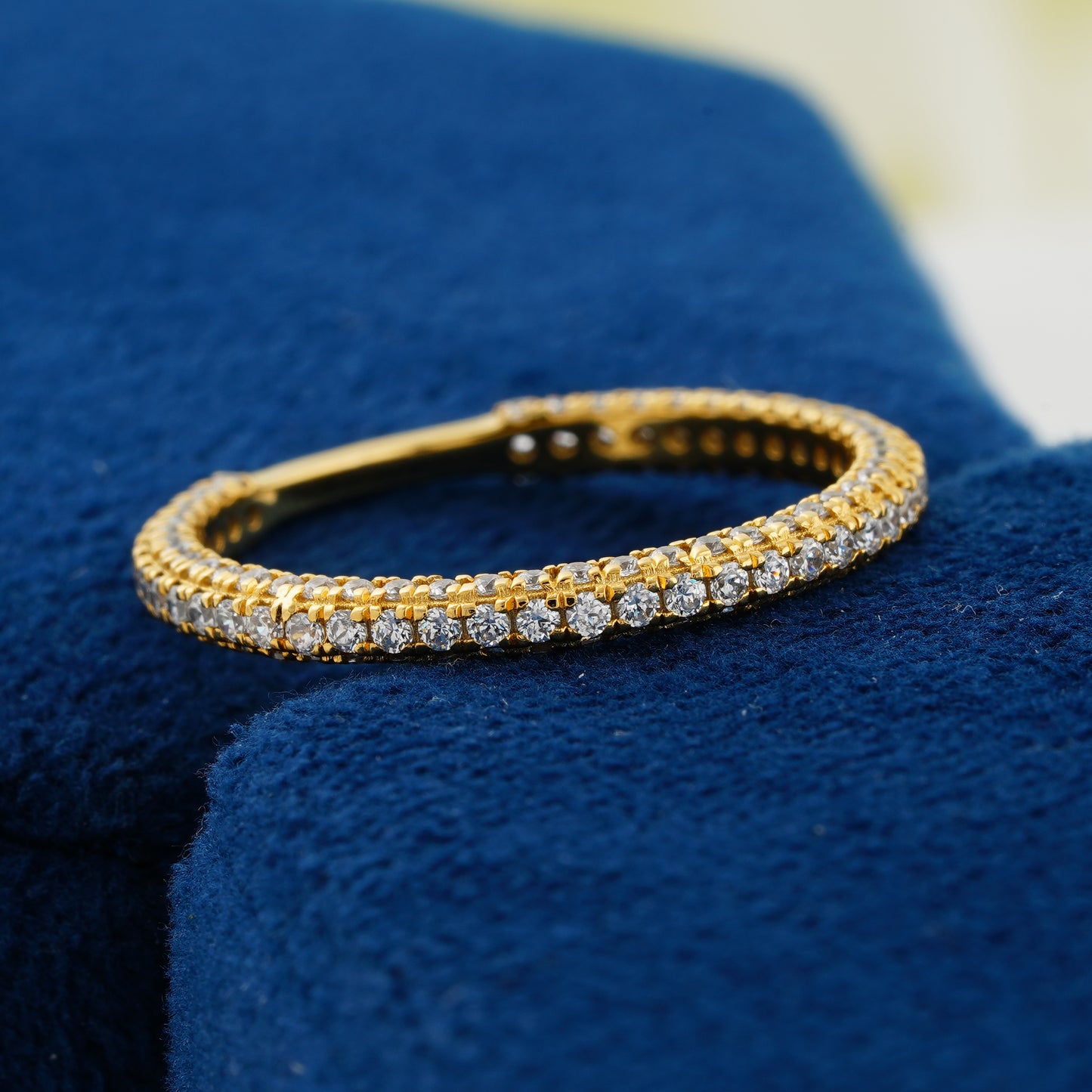 Radiant Dual Pavé Lab Grown Diamond Wedding Band