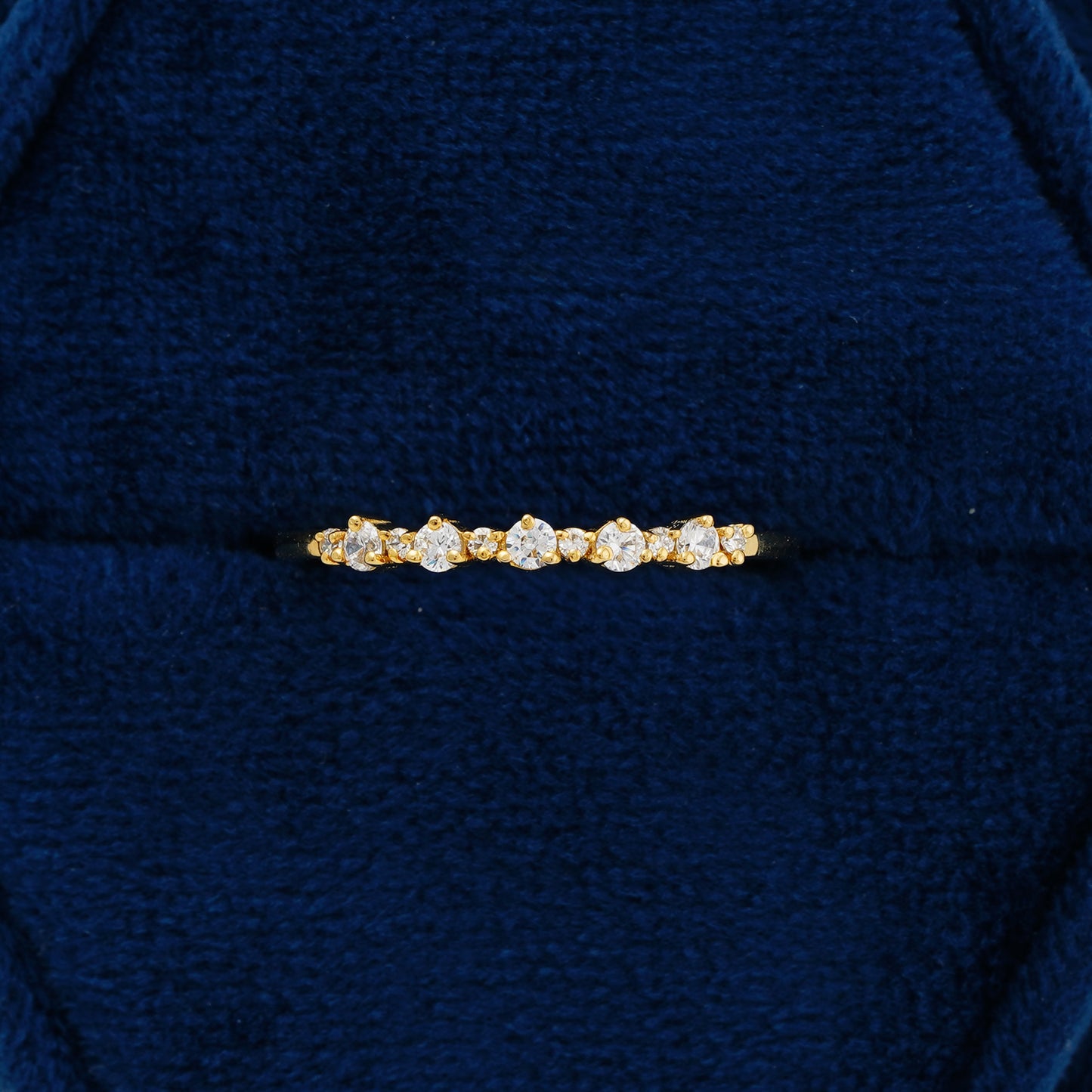 Luna Grace Graduated Lab Grown Diamond Wedding Band