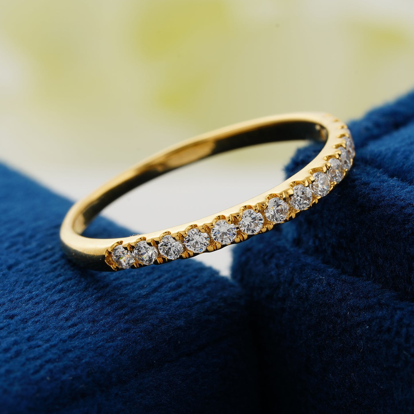 Eternal Shine Classic Pavé Lab Grown Diamond Wedding Band