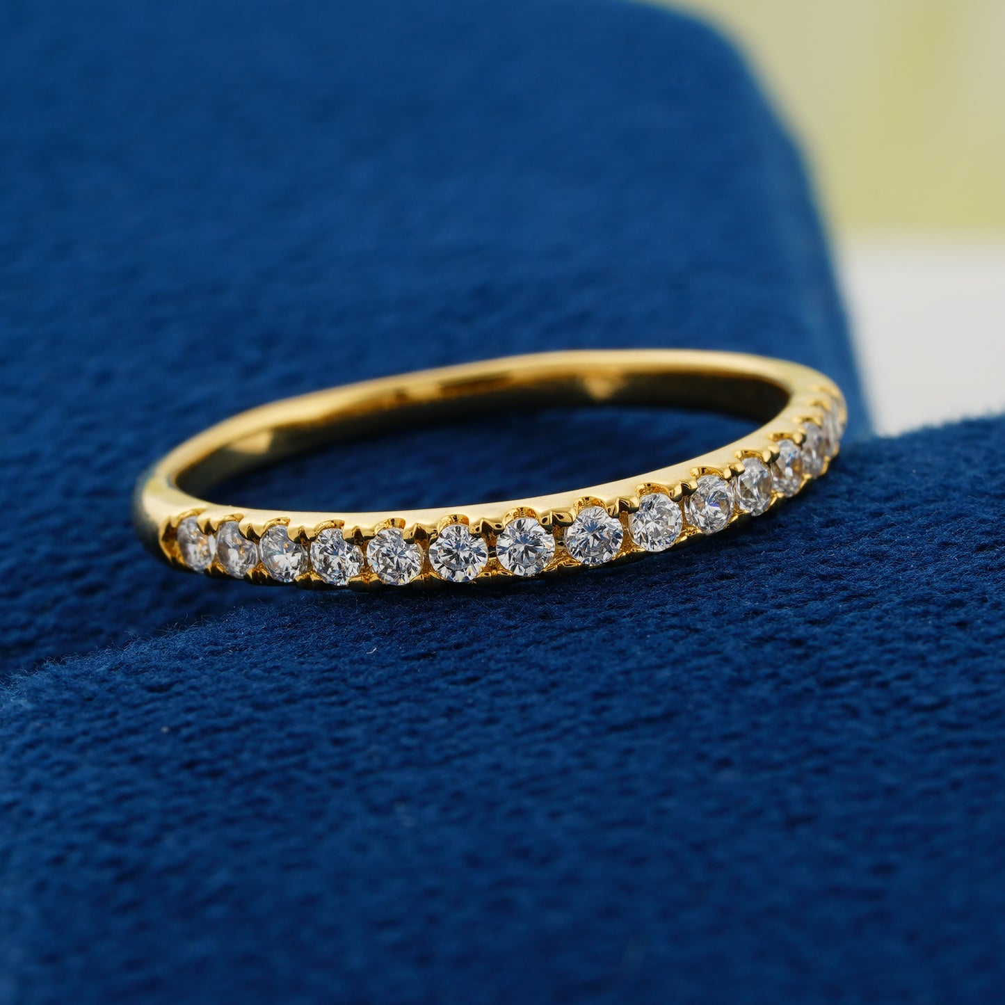 Eternal Shine Classic Pavé Lab Grown Diamond Wedding Band