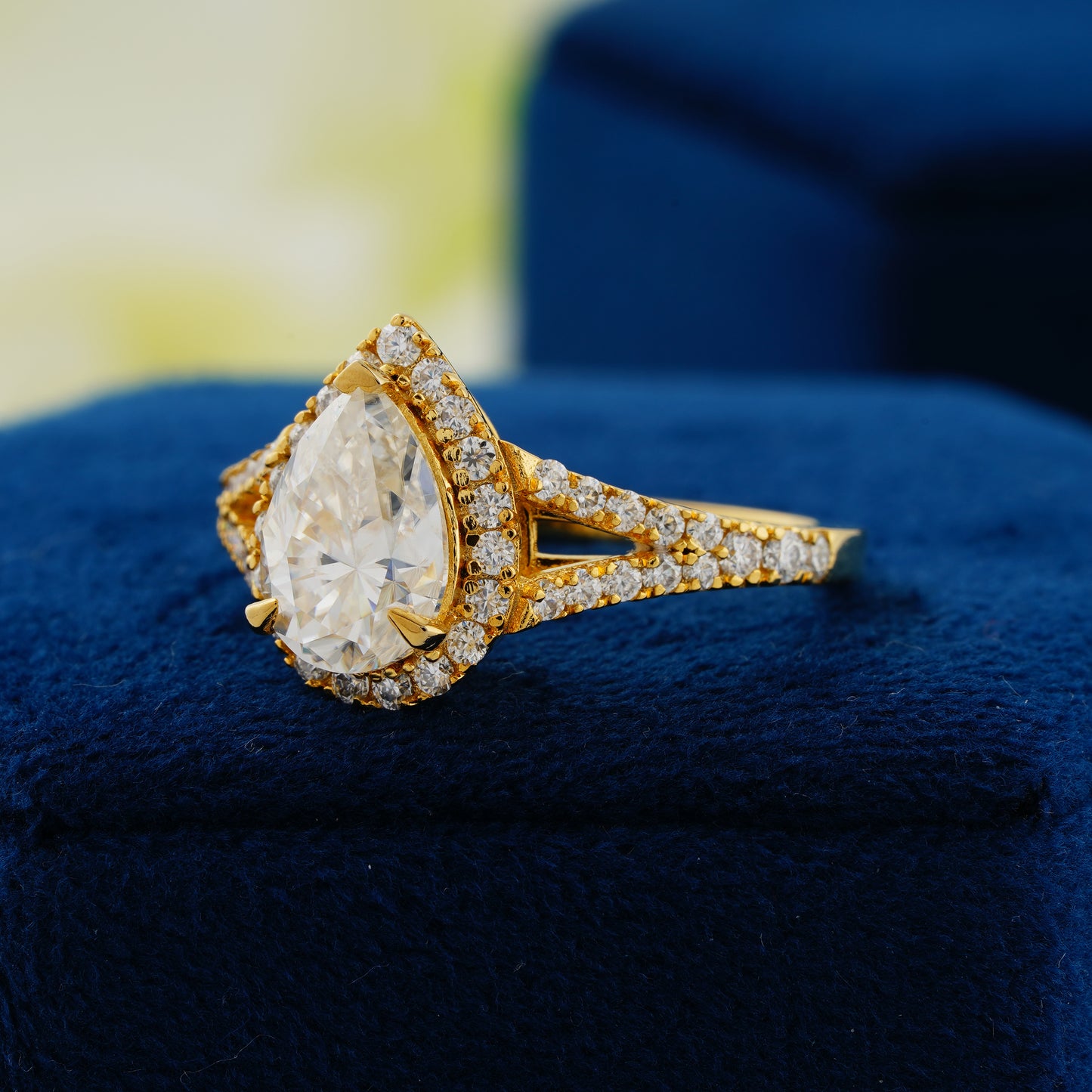 3.1 CT Pear Cut Lab Grown Diamond Halo Engagement Ring