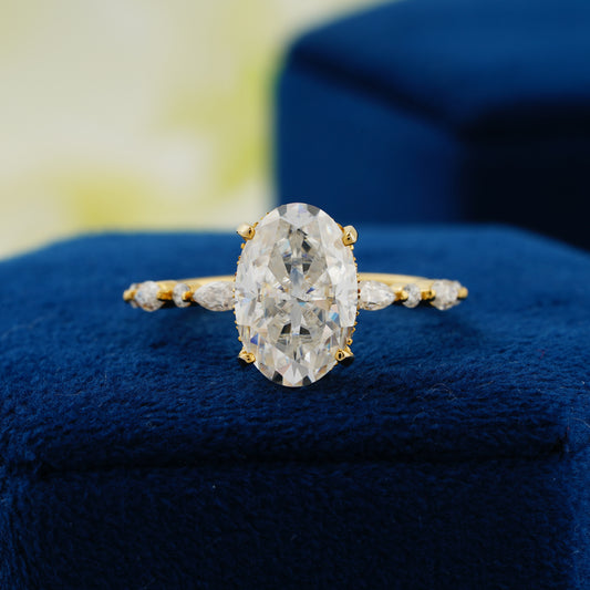 4 CT Oval Cut Lab Grown Diamond Engagement Ring