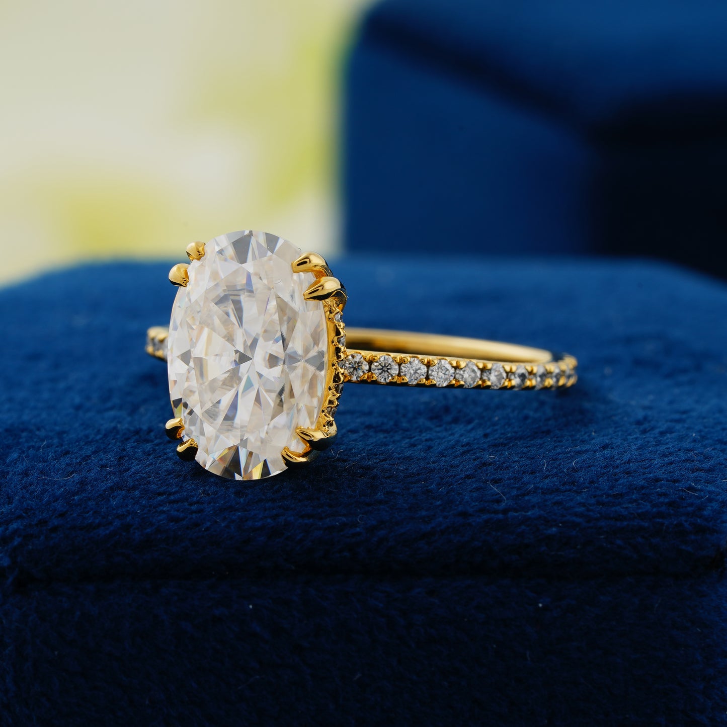 4.00 CT Oval Cut Lab Grown Diamond Engagement Ring