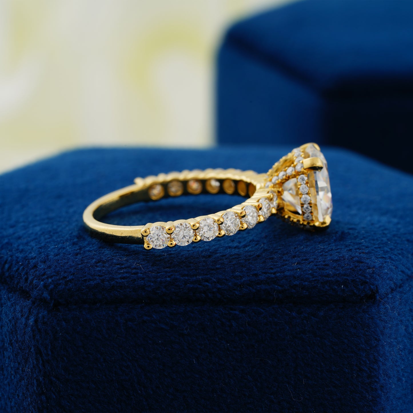 2.75 CT Round Cut Lab Grown Diamond Engagement Ring