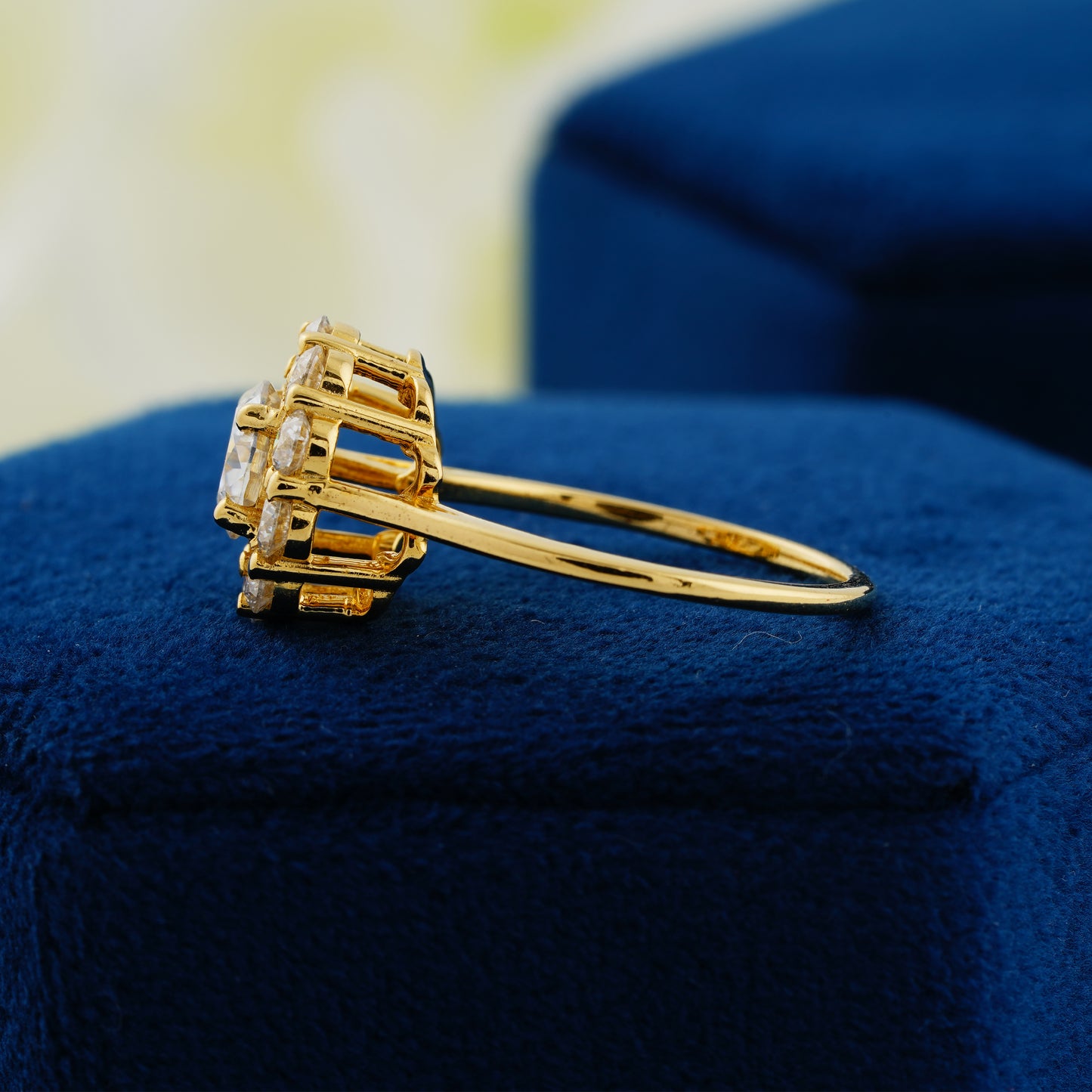 1 CT Round Cut Lab Grown Diamond Floral Halo Engagement Ring