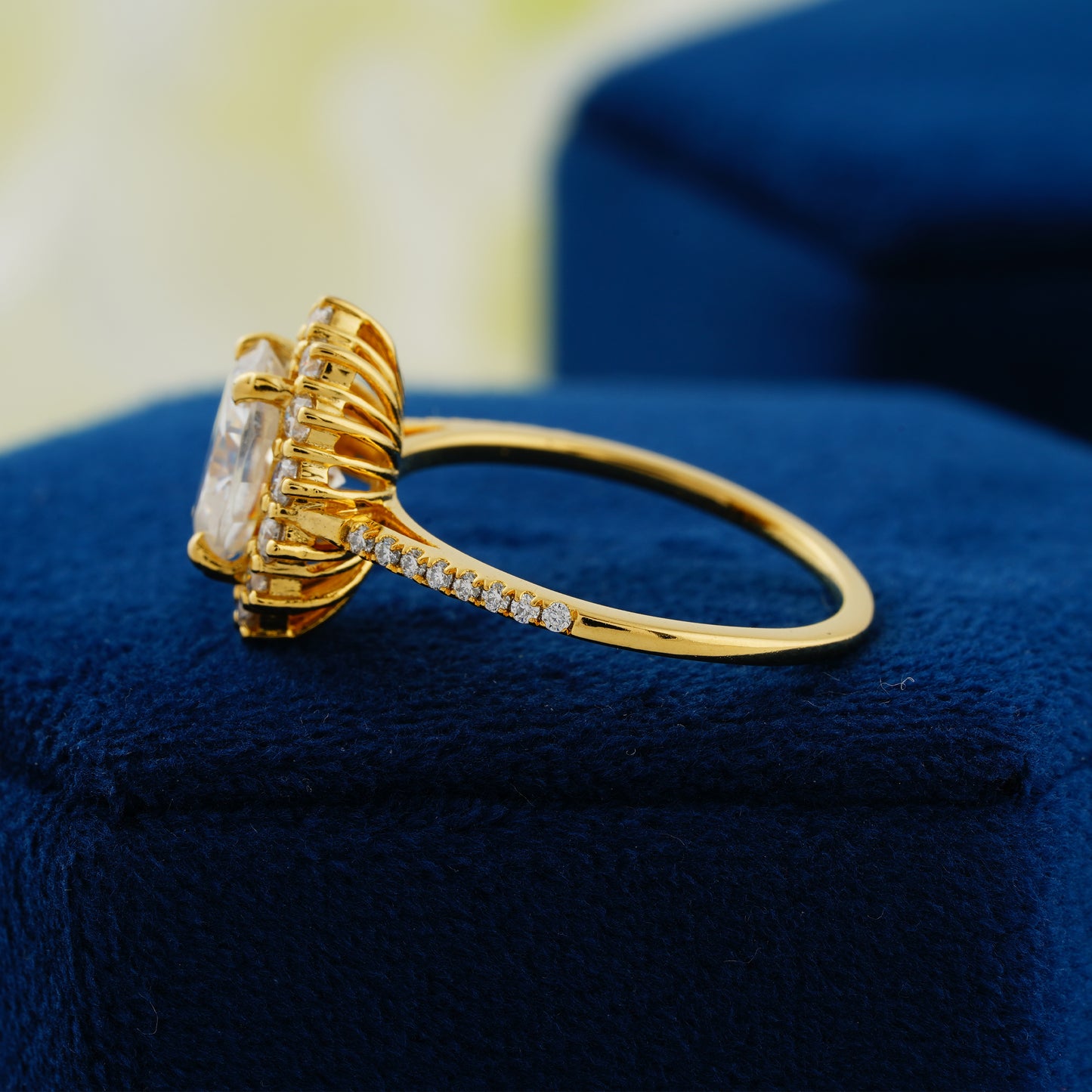 1.91 CT Oval Cut Lab Grown Diamond Halo Engagement Ring | Elegant Oval Diamond Ring