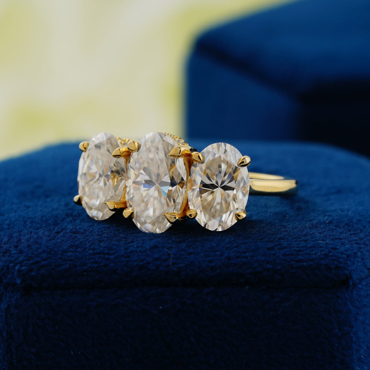 2.35 CT Oval Cut Lab Grown Diamond Three-Stone Engagement Ring with Classic Split Band