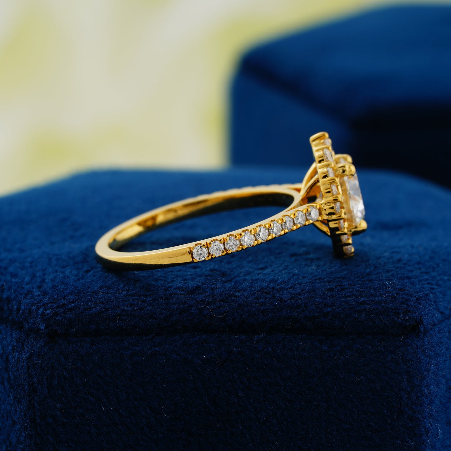 1.25 CT Round Cut Lab Grown Diamond Halo Ring – A Circle of Love and Eternal Brilliance