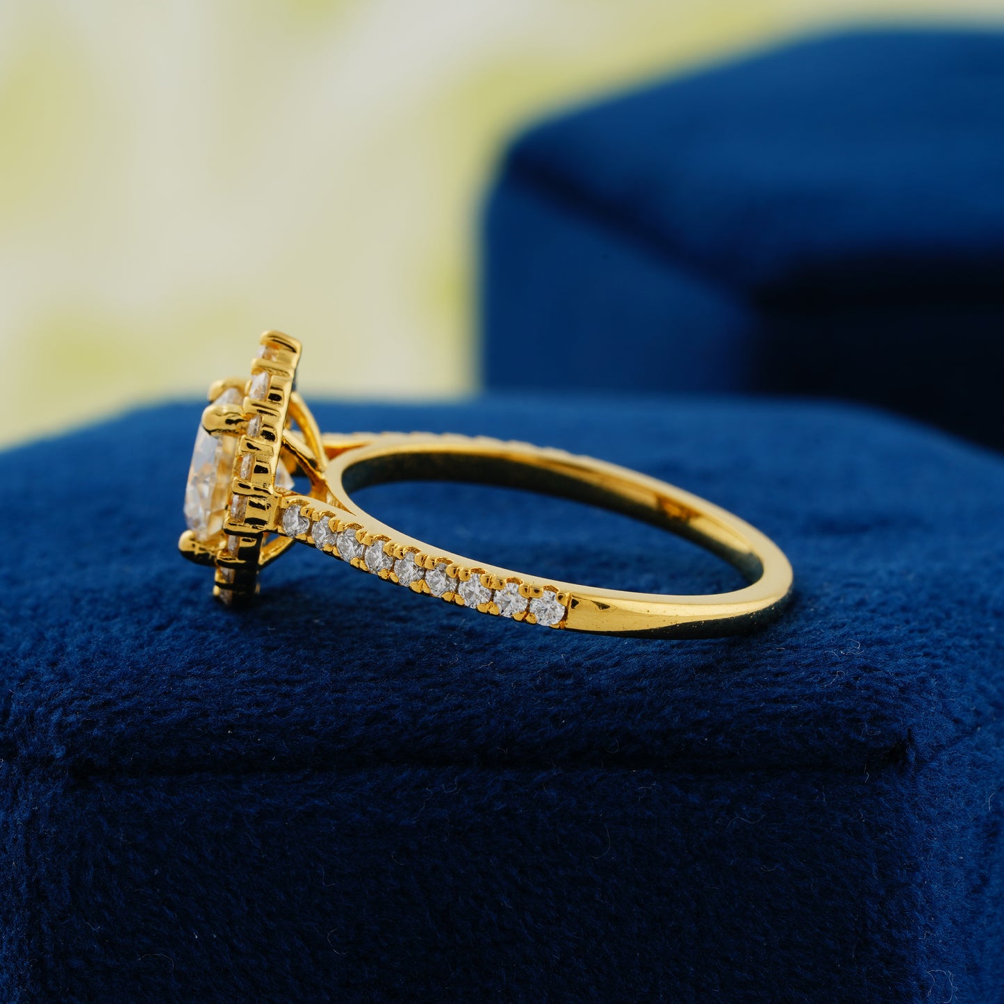 1.25 CT Round Cut Lab Grown Diamond Halo Ring – A Circle of Love and Eternal Brilliance