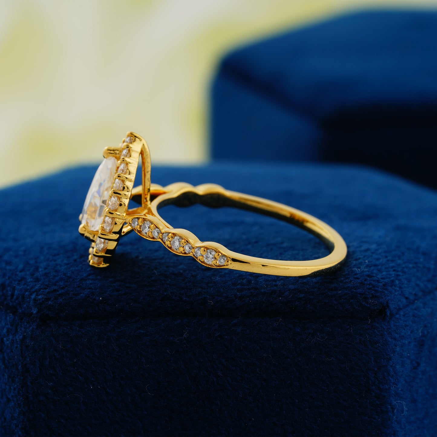 1.93 CT Pear Halo Lab Grown Diamond Engagement Ring – The Dewdrop Promise