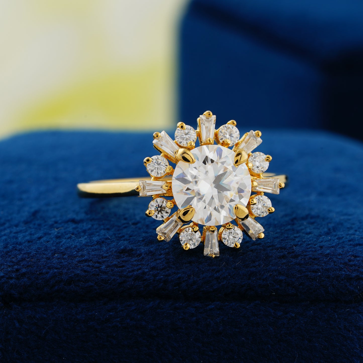 1.35 CT Round Cut Lab Grown Diamond Sunburst Halo Engagement Ring – A Spark of Eternal Light