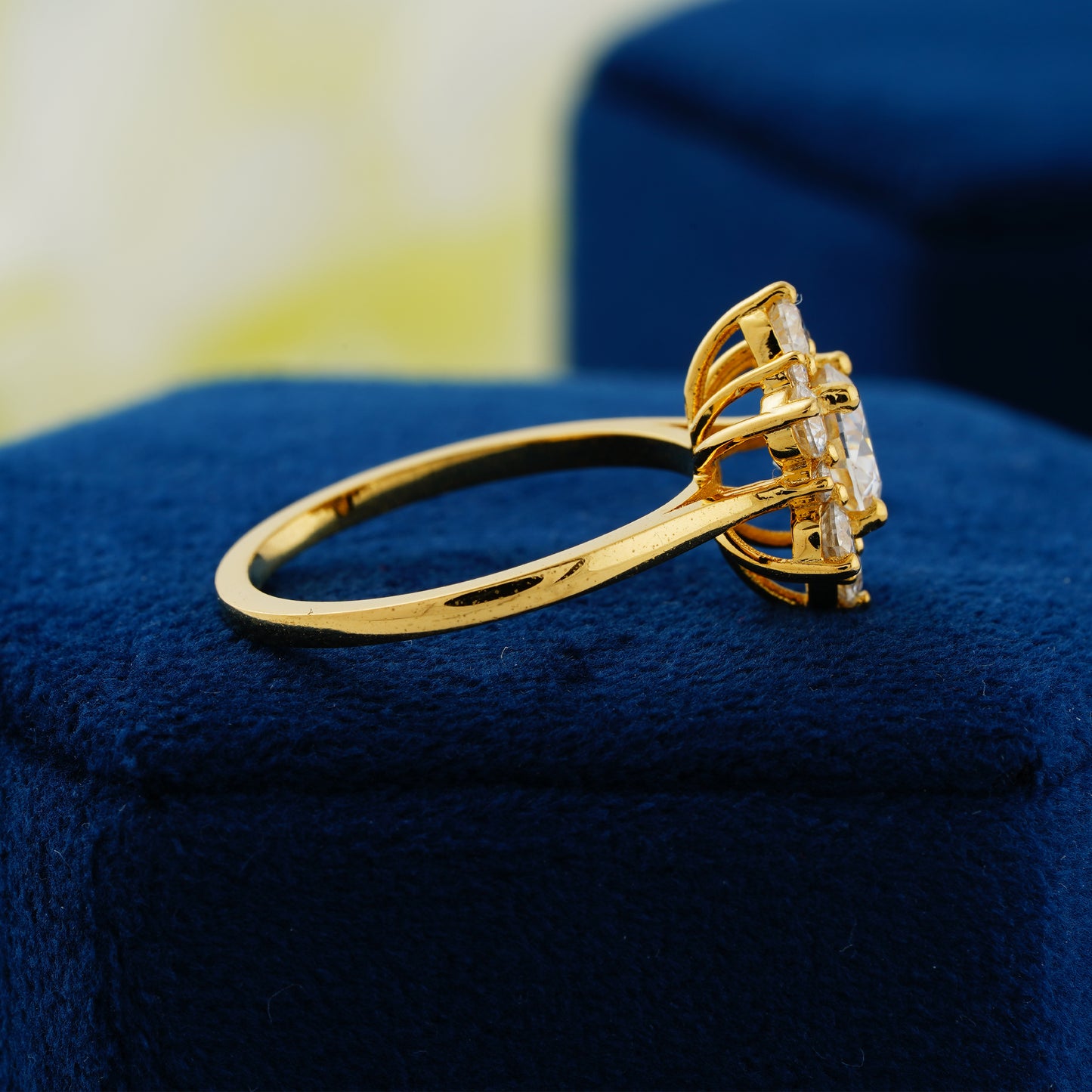 1 CT Round Cut Lab Grown Diamond Floral Halo Engagement Ring – A Bloom of Eternal Love