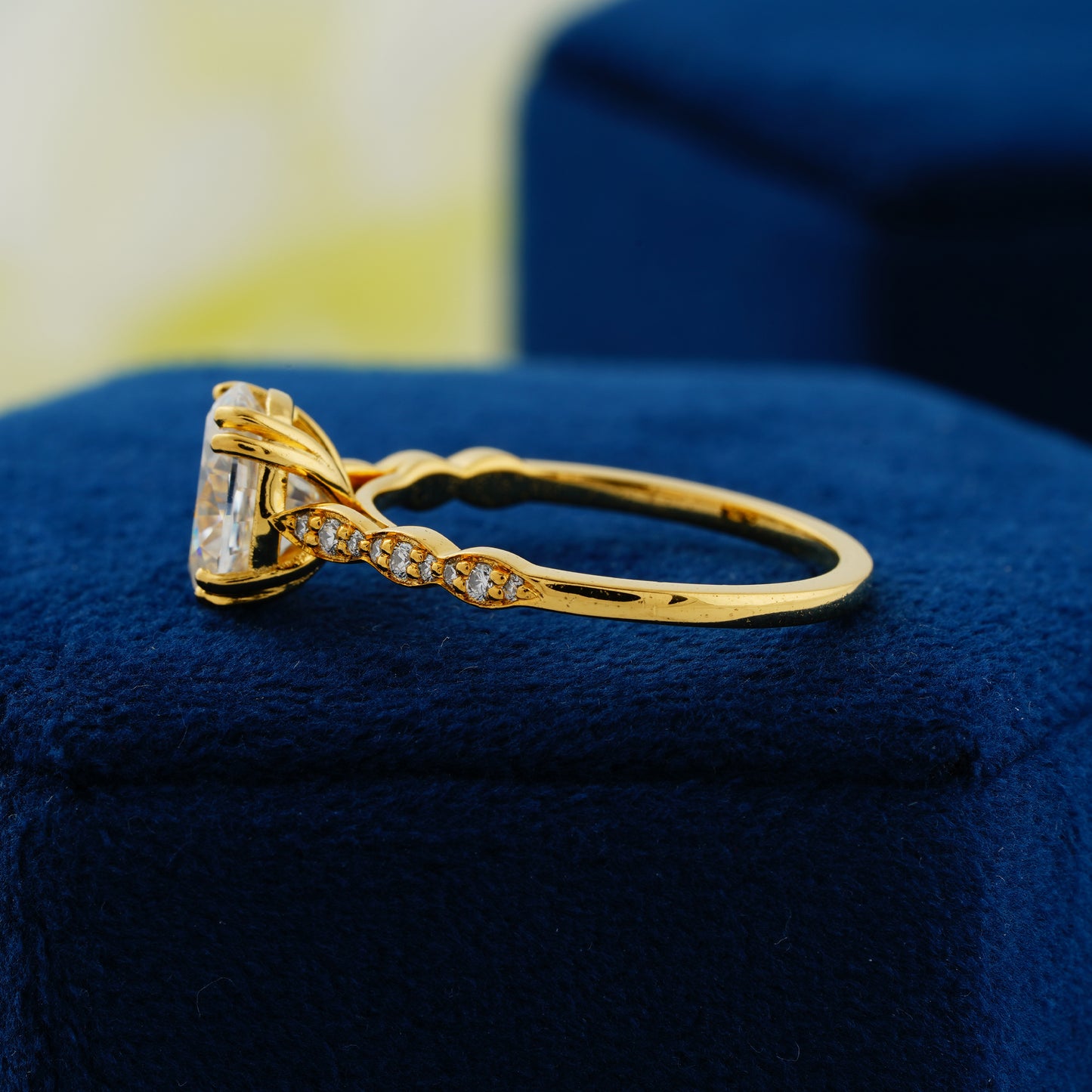 1.91 CT Oval Cut Lab Grown Diamond Ring – A Promise of Forever Sparkle