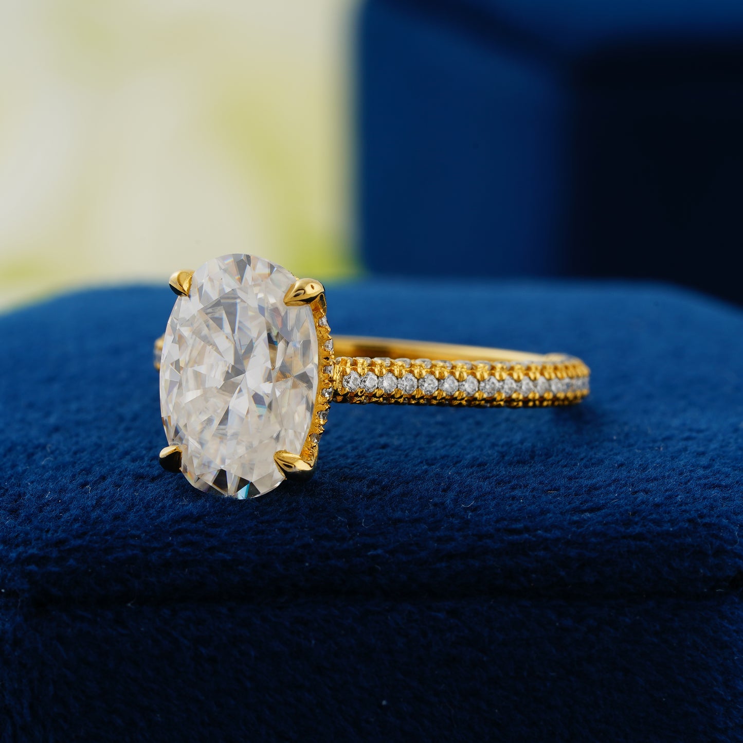 4 CT Oval Cut Lab Grown Diamond Engagement Ring — A Dazzling Symbol of Forever