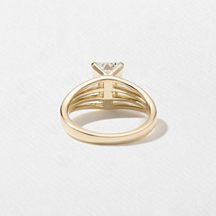 Emerald Lab Diamond Solitaire with Triple Split Band
