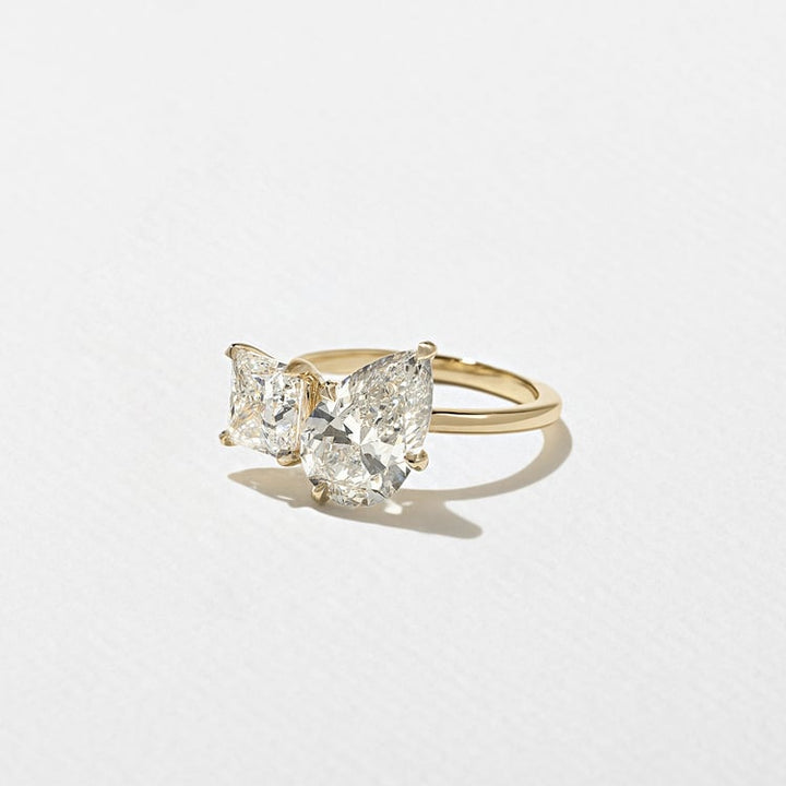 Pear & Princess Cut Lab Grown Diamond Toi et Moi Engagement Ring