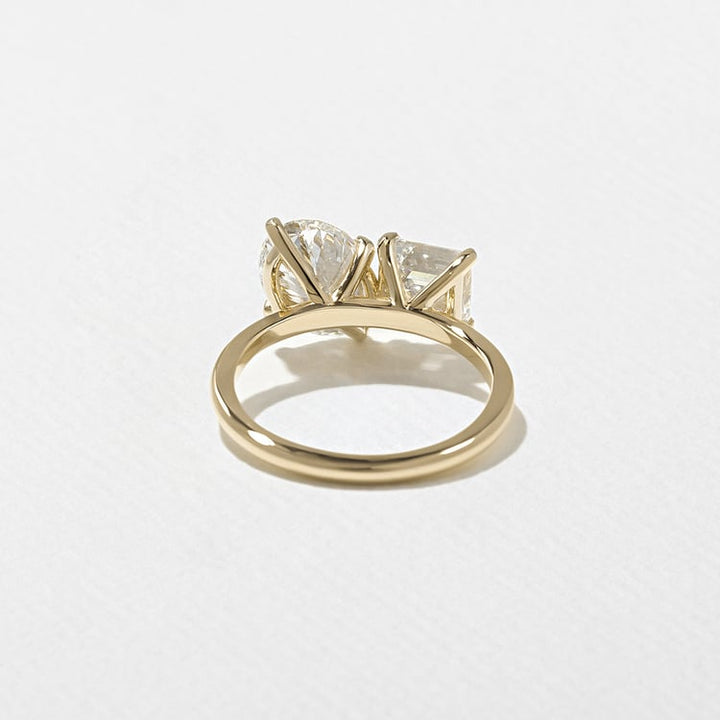 Oval & Asscher Cut Lab Grown Diamond Toi et Moi Engagement Ring