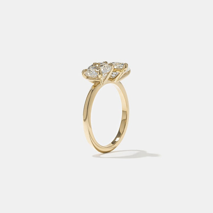Round & Marquise Cut Lab Grown Diamond Toi et Moi Engagement Ring