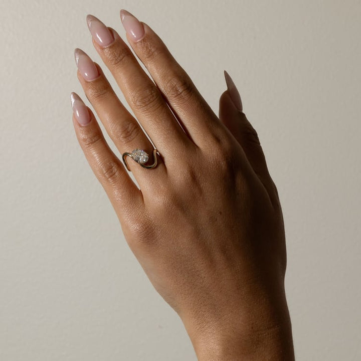 Oval Lab Diamond Solitaire with Sculpted Arc Band