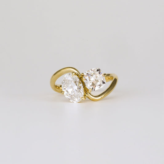 Oval & Cushion Lab Diamond Toi et Moi Bypass Ring