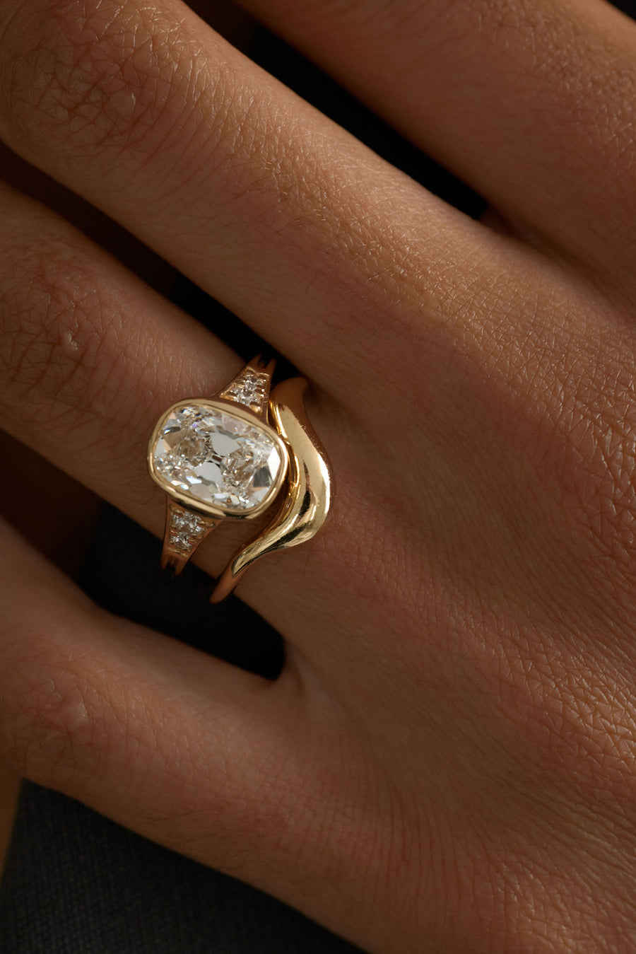 Cushion Lab-Grown Diamond Bezel Vintage Shoulder Engagement Ring