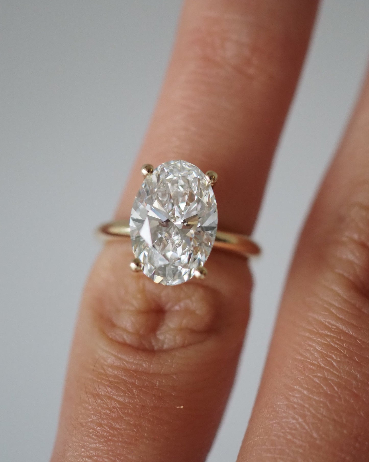 Oval Lab Diamond Solitaire Ring with Plain Band