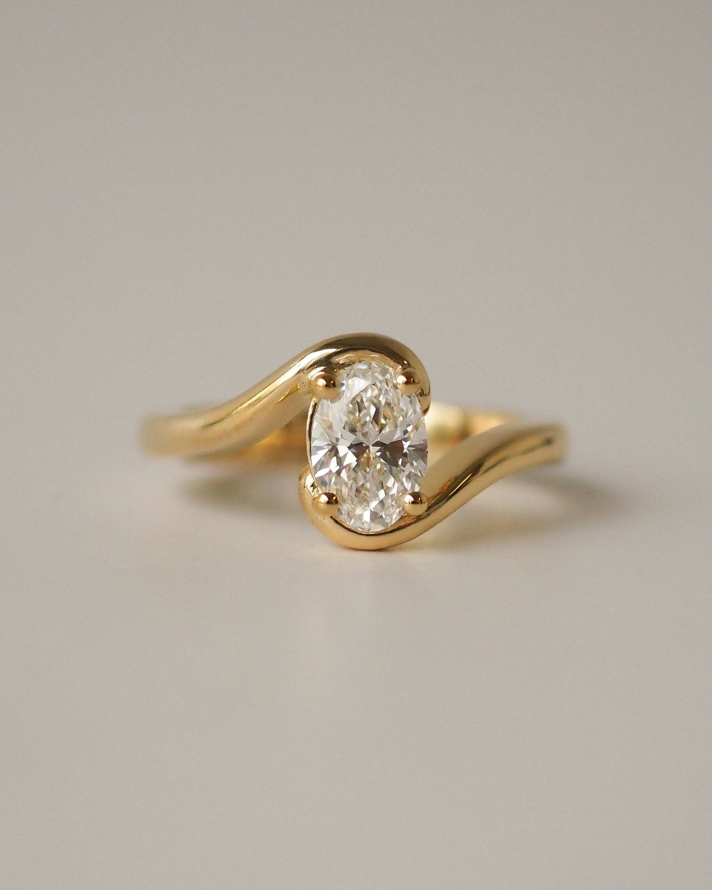 Oval Lab Diamond Solitaire Ring with Swirl Band
