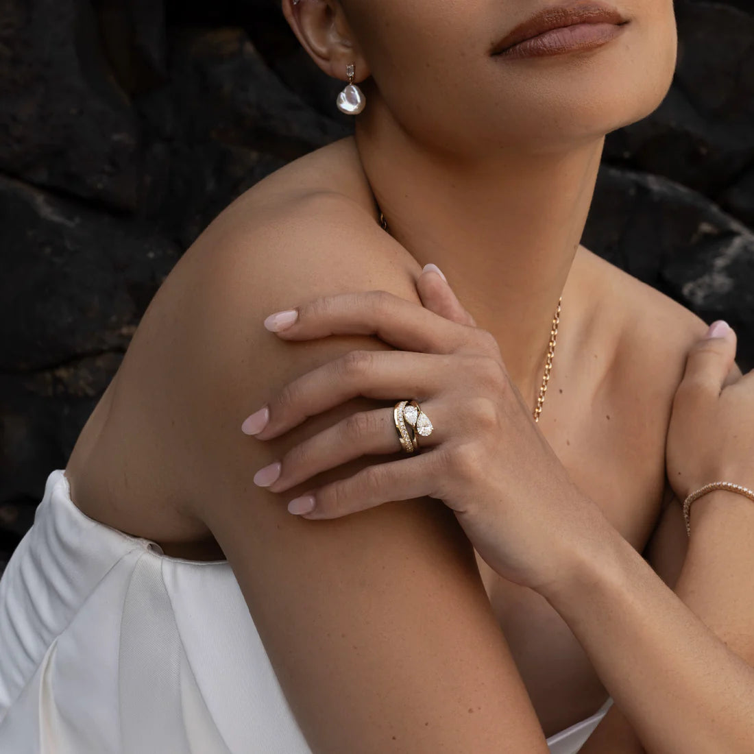 Double Pear Shaped Lab-Grown Diamond Toi et Moi Bypass Engagement Ring