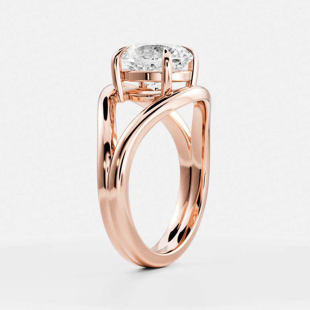 Oval Cut Lab-Grown Diamond Solitaire Engagement Ring with Split Shank