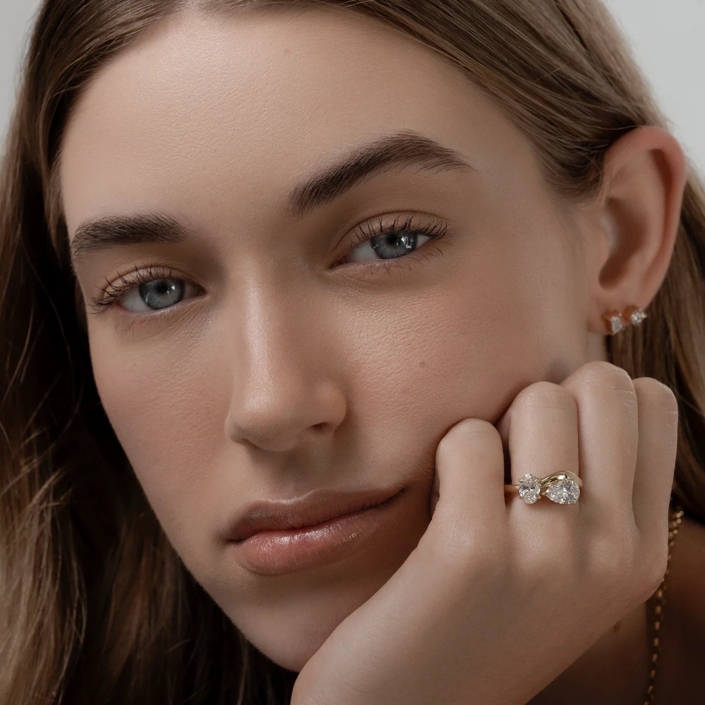 Oval & Pear Lab-Grown Diamond Toi et Moi Engagement Ring