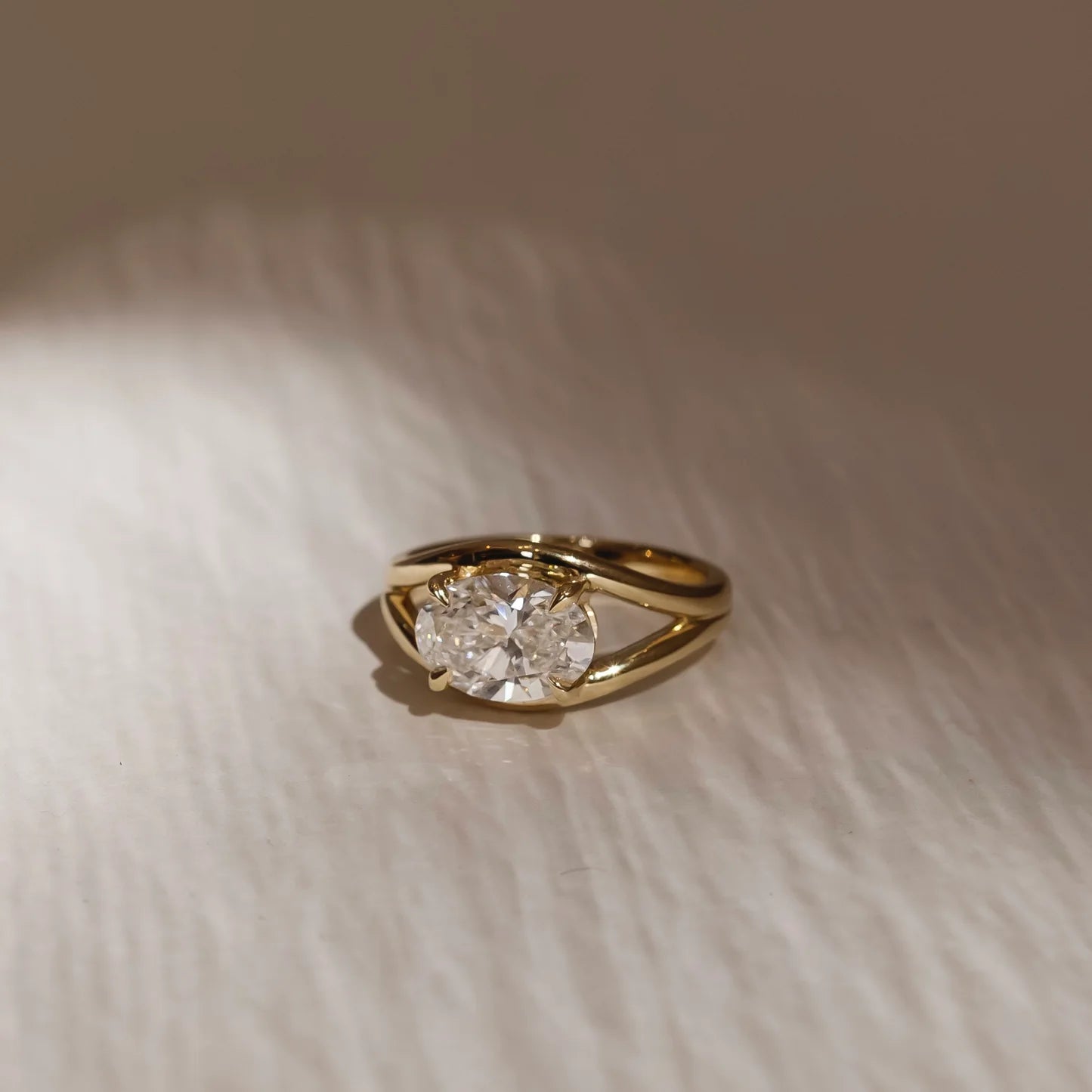 Oval Cut Lab-Grown Diamond Four-Prong Solitaire Engagement Ring with Split Shank