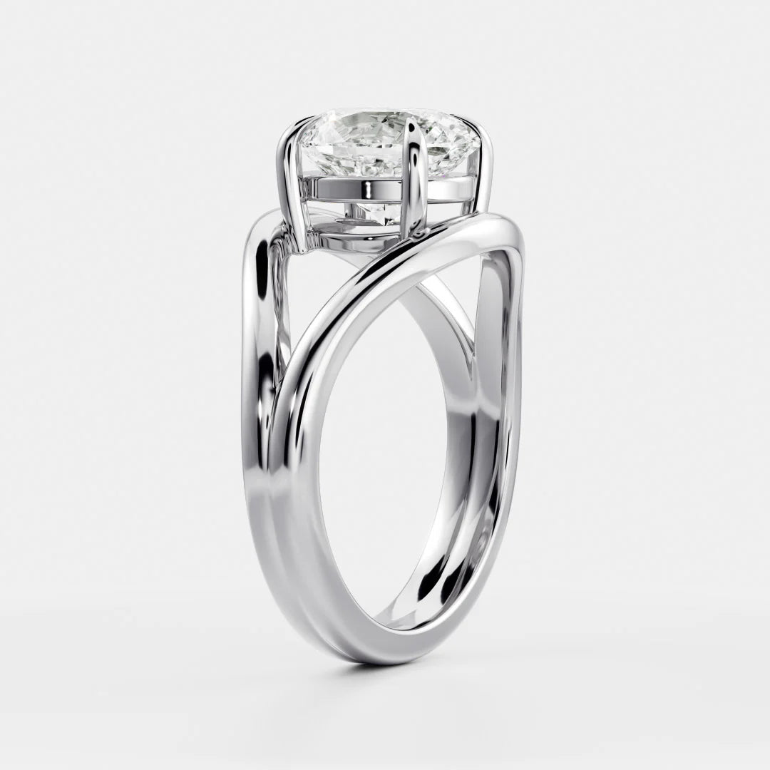 Oval Cut Lab-Grown Diamond Solitaire Engagement Ring with Split Shank