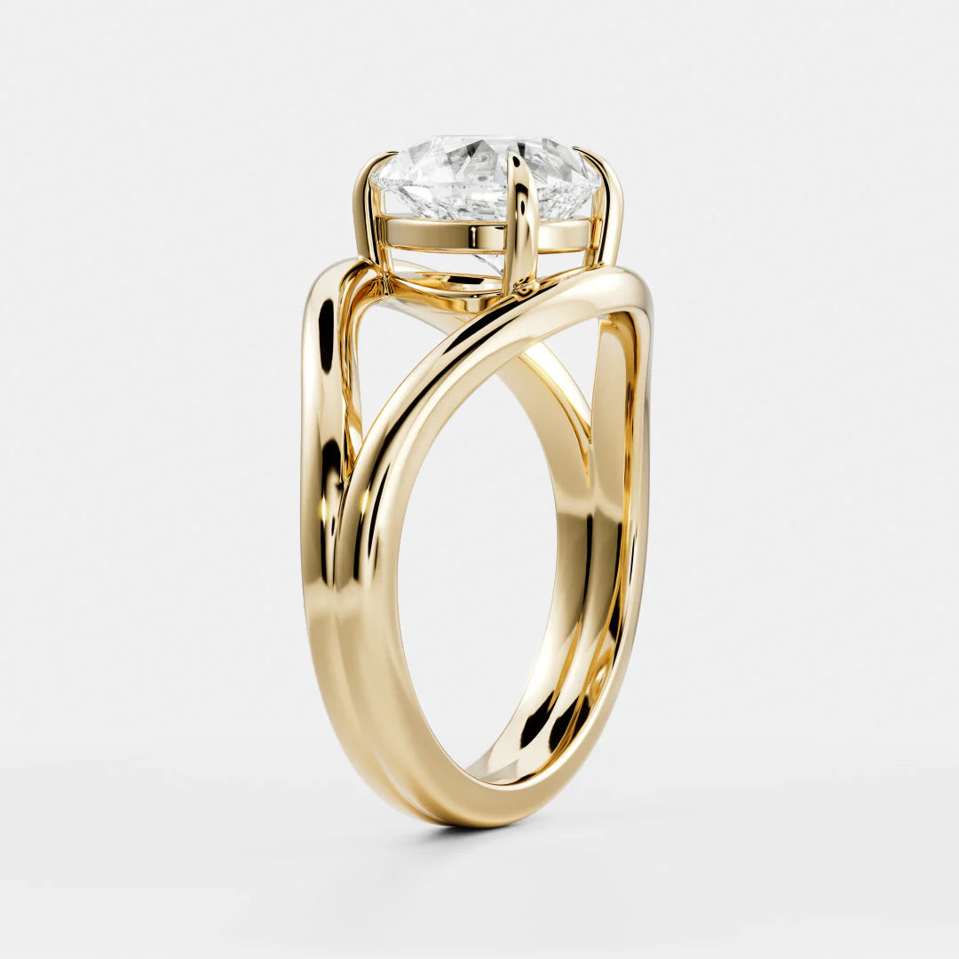 Pear Cut Lab-Grown Diamond Solitaire Engagement Ring with Split Shank